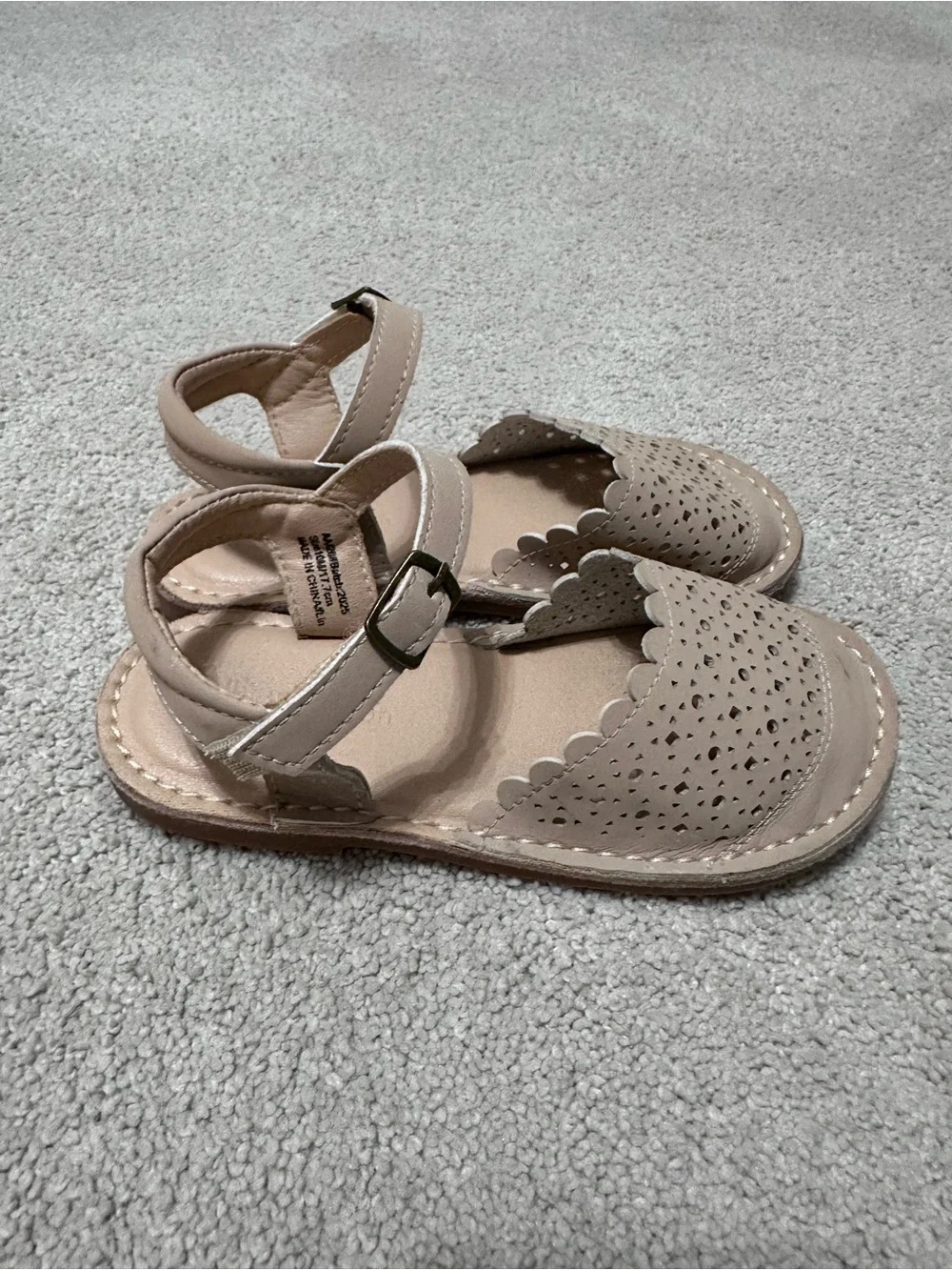 Aldo Girls' Scalloped Laser-Cut Sandals - Beige
